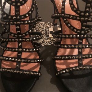 Vince Camuto size 6.5 sandals